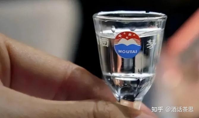 各种茅台酒瓶回收吗？大概酒瓶多少钱？(图1)